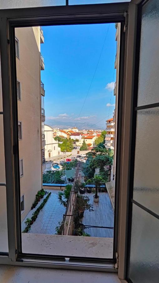 Appartamento Familiare Di Toni Shkodra Exterior foto